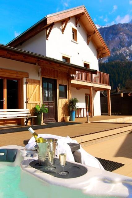 Mont Blanc Spa Chalet Bnb Chamonix Luaran gambar
